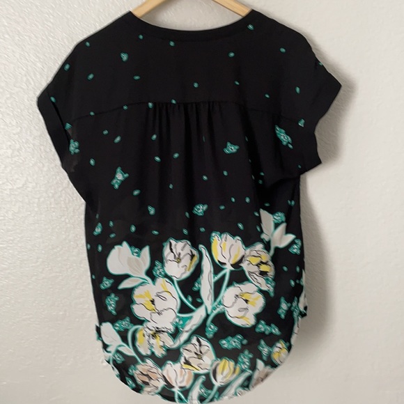 APT 9 Floral Blouse | Black | Small - Picture 7 of 9